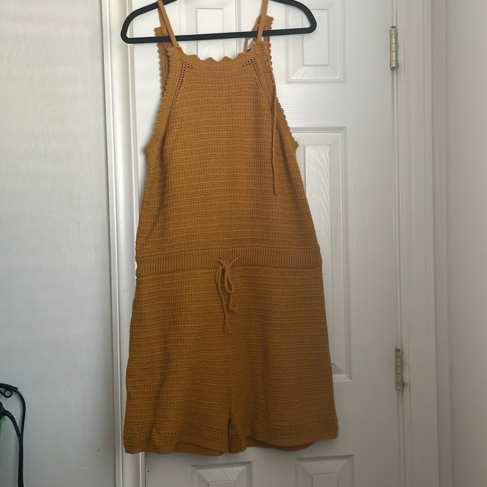 Universal Thread XL Romper